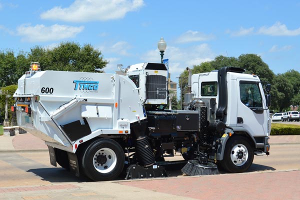 Model 600 Street Sweeper