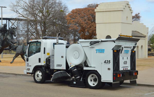 Model 435 Street Sweeper