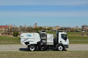 Dst6-peterbilt-pami-stocksweep-3-2-17-050 - TYMCO Sweepers