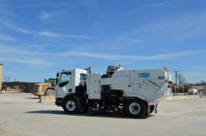 Dst6-peterbilt-pami-stocksweep-3-2-17-163 - TYMCO Sweepers