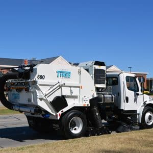 Model-600-fl-t4f-glam-2-24-16-182-1 - TYMCO Sweepers